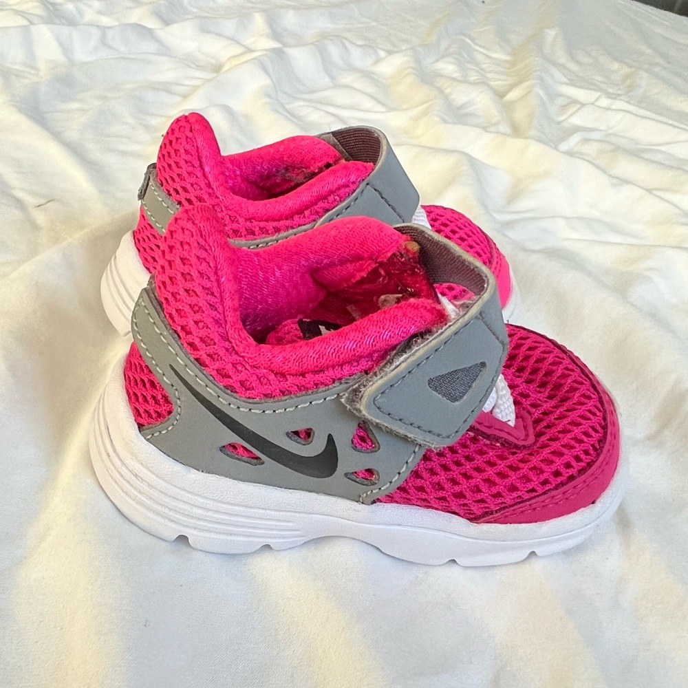 Nike Pink Rubber shoe size 2c